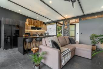 Vive la experiencia tropical casa con terraza y piscina privada