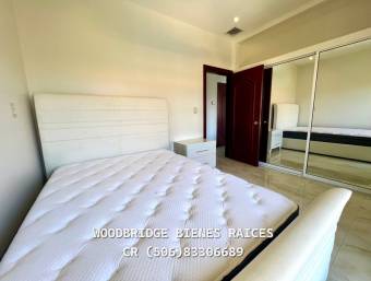 Escazu apartamento en alquiler $2.700 amueblado /3 dormitorios