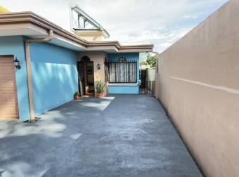 VENTA DE CASA, ALAJUELA, CARRIZAL, PAVAS - 9736056 VENTA DE CASA, ALAJUELA, CARRIZAL, PAVAS - 9736056