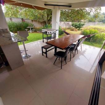 Venta de Casa en La Guácima, Alajuela. RAH 26-1257