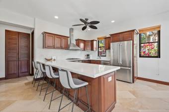 Elegant Luxury Villa Featuring Ocean and Golf Course Vistas in Hacienda Pinilla