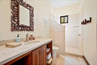 Elegant Luxury Villa Featuring Ocean and Golf Course Vistas in Hacienda Pinilla