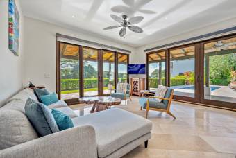 Elegant Luxury Villa Featuring Ocean and Golf Course Vistas in Hacienda Pinilla