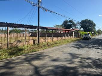 Lote de 919 metros cuadrados listo para construir en Portegolpe