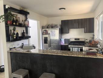 VENTA DE CASA, ESCAZÚ, SAN ANTONIO, CONDOMINIO SAN TELMO - 9737692