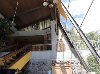 For sale / Finance House in San Rafael, Montes de Oca