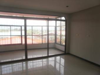 se vende casa de 225 m2 en ganga en San antonio de Alajuela 19-449