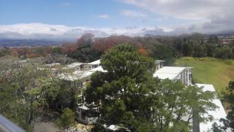 TERRAQUEA LA URUCA a pocos Minutos del Parque Sabana Apartamento en Torre