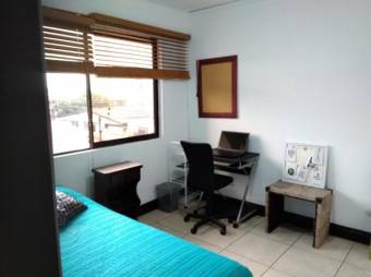 se vende hermosa y amplia casa cerca de mall oxigeno en san francisco de heredia 19-1329