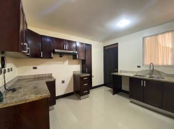 TERRAQUEA En lote de 330 Metros Hermosa Casa en Condominio de Guayabos de Curridabat A Solo $299.00