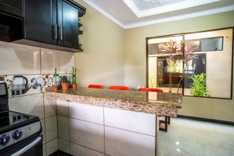 TERRAQUEA Hermosa casa en Residencial Privado con Increibles Acabados ubicado a 5 min del Centro