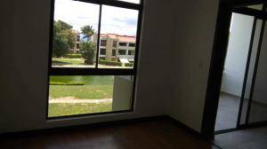 MLS-19-1640 Alquiler de Hermoso Apartamento en Rio Oro de Santa Ana 