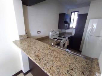 se alquila apartamento amoblado en cariari 21-09