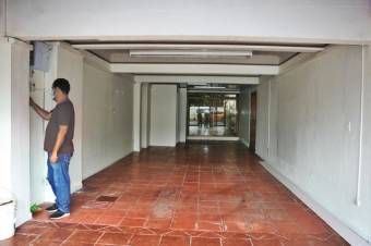 Para Inversionistas, Locales Comerciales  en Venta Guápiles Centro. CG-21-1060, $ 270,000, 1, Limón, Pococí