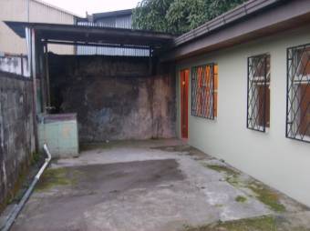 Propiedad con 2 casas - San Sebastián Propiedad con 2 casas - San Sebastián