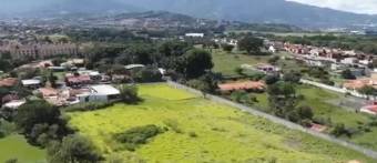 Se vende lote, gran oportunidad de inversión en la Ribera, Heredia 22-754