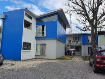 Se alquila lindo apartamento en Pozos de Santa Ana 22-1538