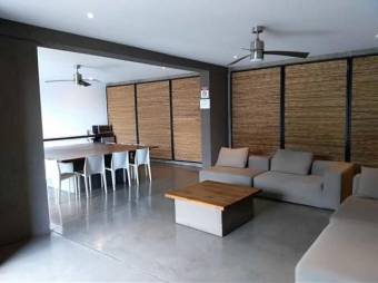 Se alquila apartamento con muchas amenidades en Santa Ana 22-1202