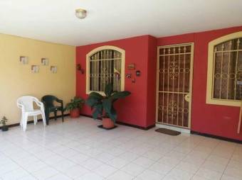 Venta de hermosa casa en San Francisco de Heredia. #22-798