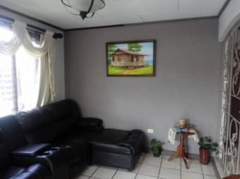 Bonita y comoda casa en Venta,  Guapiles       CG-20-1815