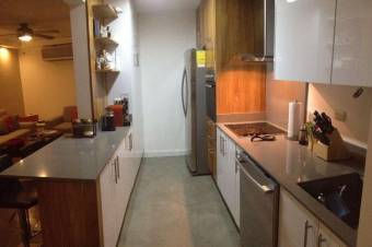 Se alquila apartamento en condominio familiar 22-1110