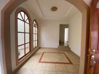 MLS-22-1656 VENTA CASA DESAMPARADOS SAN JOSE