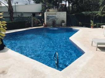 Alquiler de lindo apartamento con muchas amenidades en Turrucares de Alajuela22-1604