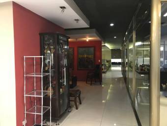 Se vende edifico en Paseo Colón, San José 20-1587