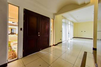 Venta de casa en Heredia, Santo Domingo, Santo Tomás