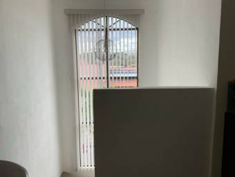 Se vende casa independiente en Pozos de Santa Ana 21-2107