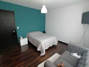 Se alquila apartamento en Curridabat 22-1608