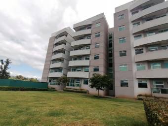 Se alquila apartamento en Curridabat 22-1608