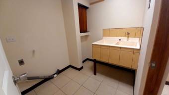 Acogedor apartamento con excelente ubicacion 22-713