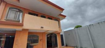 Se vende hermosa casa en Sabanilla de Montes de Oca 22-557