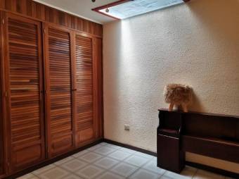 Moderna casa en Venta,  ALAAlajuelaCentro         CG-22-1290