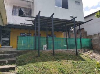 Comoda casa con Local Comercial en Venta,  HESantoDomingo      CG-22-322