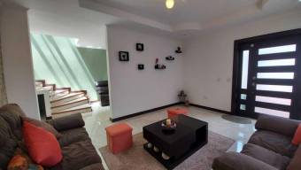 MLS-22-1717 VENTA CASA CURRIDABAT SAN JOSE