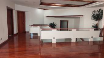 Espectacular casa en Venta,  Rohrmoser        CG-22-1249