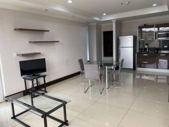 Se alquila apartamento en Sabana Sur 22-292