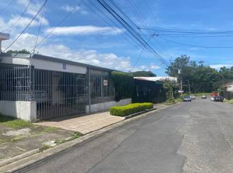 Hermosa casa en Venta,  SJSabana     CG-22-356