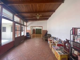 Hermosa casa en Venta,  SJSabana     CG-22-356