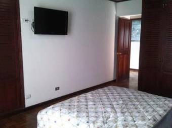 Se alquila apartamento amoblado en Rorhmoser. 20-1450