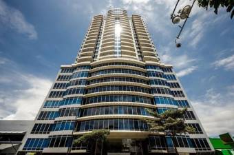 Se alquila hermoso apartamento totalmente amoblado en Paseo Colón 22-39