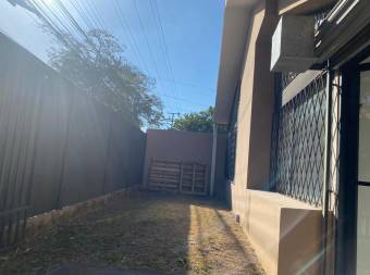 Fabulosa casa en Venta,  SantaAna      CG-22-1470