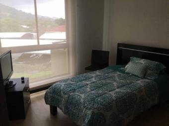 Se Vende hermoso apartamento en Santa Ana, Rio Oro. 22-449