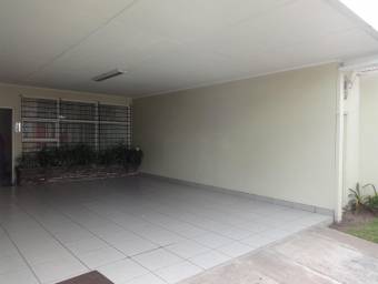 Casa Esquinera en Venta,  CartagoCentro     CG-22-1099