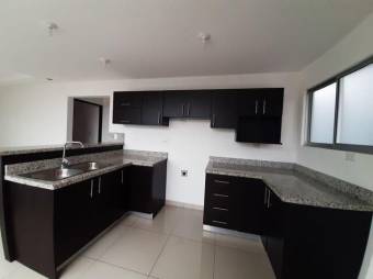  Se alquila hermoso apartamento completamente nuevo, en Pozos Santa Ana 22-1701