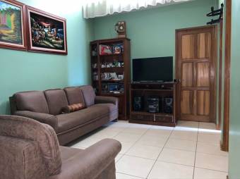 Precio $335.000. Vendo casa en Alajuela, Desamparados MLS#21-2175