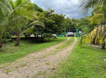 Se Vende Casa en Nicoya, Guanacaste. A 5 minutos del centro, a 1km. De la escuela (Sabana Grande)