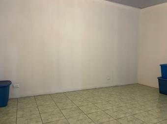 se vende casa con apartamento en San Francisco de Heredia 21-1172